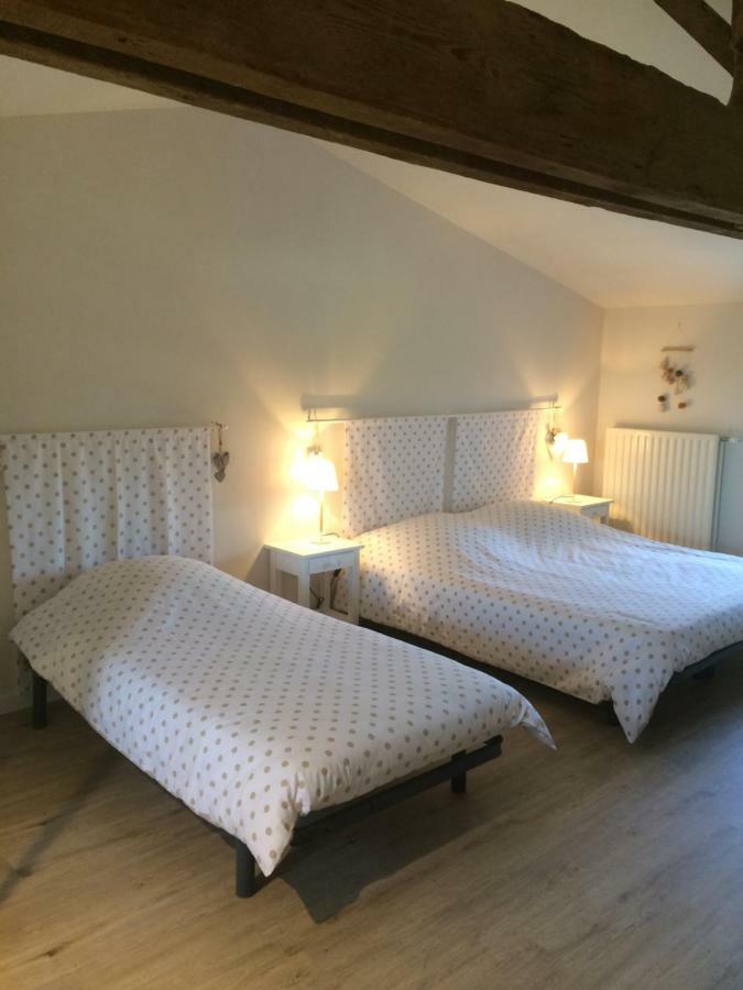Le Petit Monty Gite Cote Etang Saint-Malo-du-Bois ภายนอก รูปภาพ